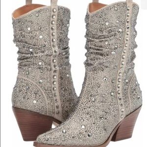 New! Jessica Simpson Zellya Crystal-Studded Bootie